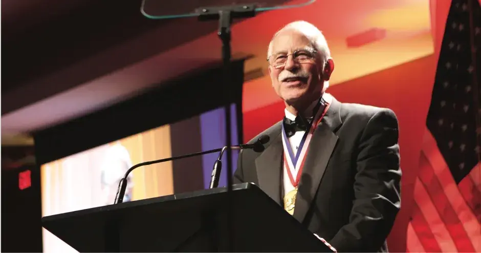 Chuck Hull receiving the European Inventor Award