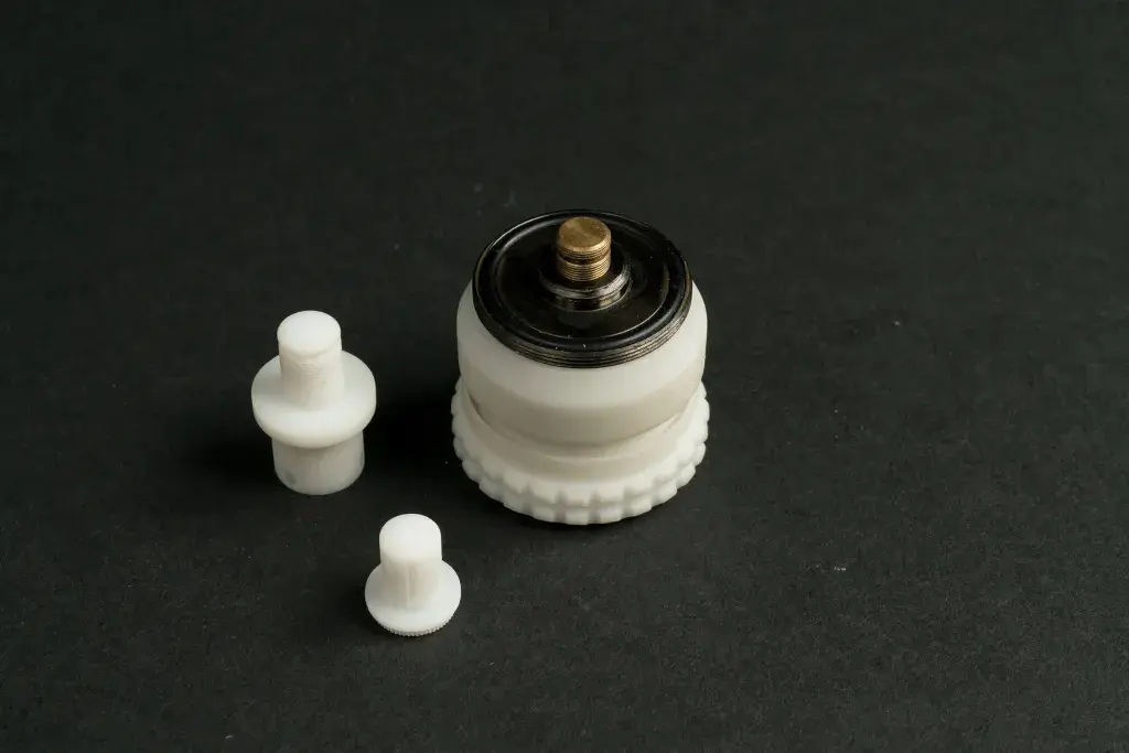 bushnell-mjp-2500-optics-prototype-screw-thread-detail