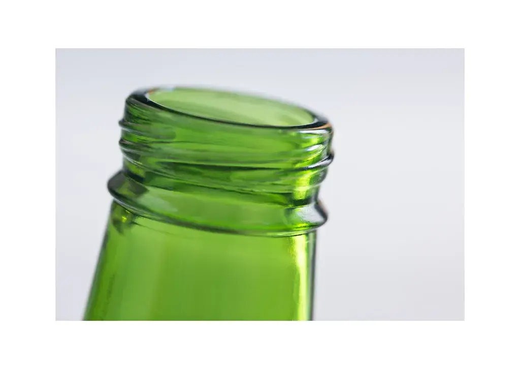 3d-systems-boag-tinted-sla-clear-bottle-close-up