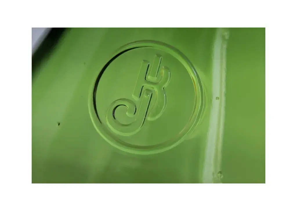3d-systems-boag-tinted-sla-clear-bottle-logo-close-up