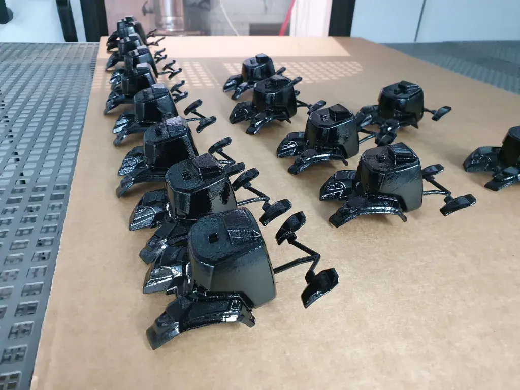 Glossy paint finish on SLS parts for assembly of Steyr Tractors by 3D Systems On Demand