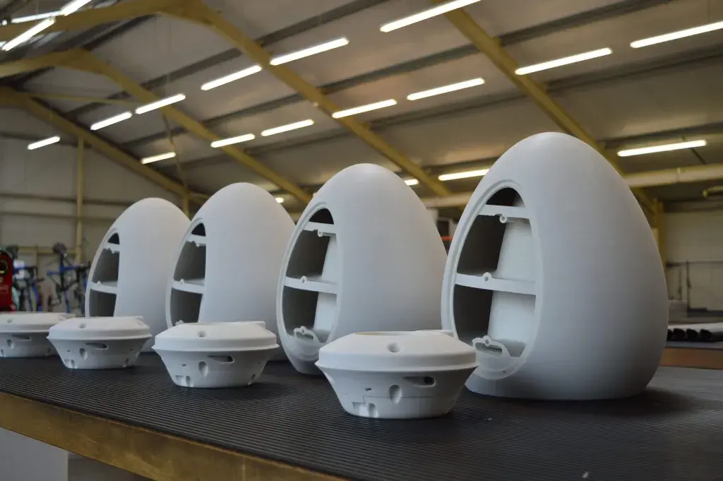 Loud speaker cabinets produced using SLS