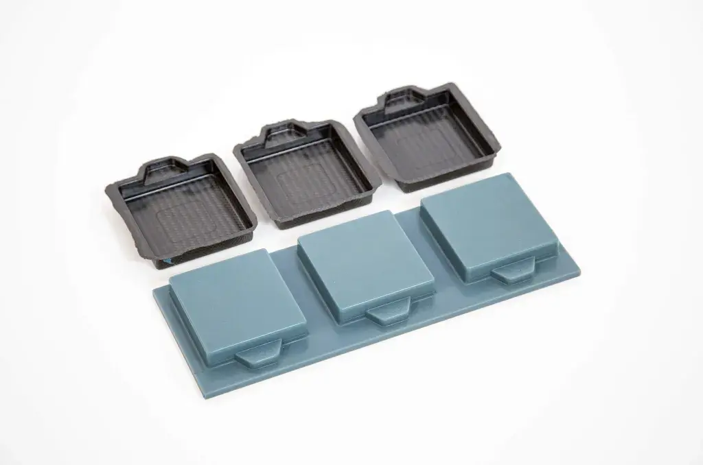 Carbon fiber tooling printed in Accura Bluestone