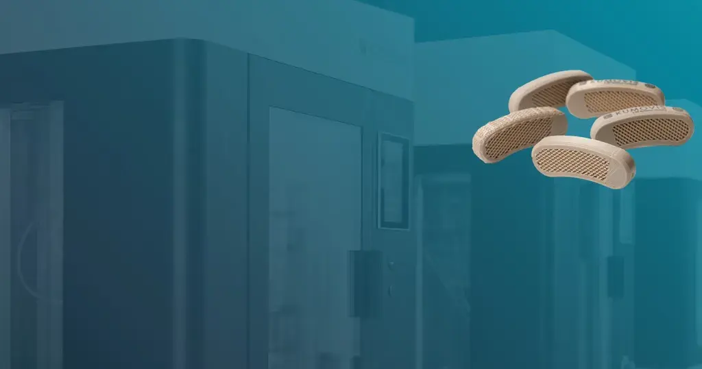 Kumovis printers with spinal cages